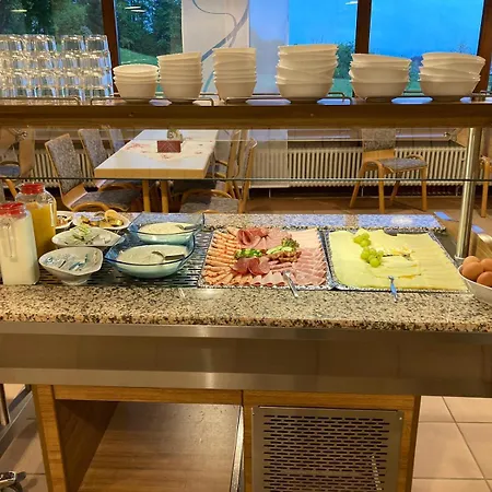 Schoenstattzentrum فندق آولندورف