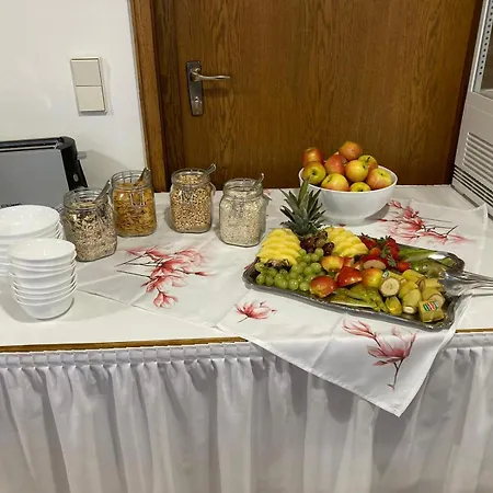 فندق Schoenstattzentrum آولندورف